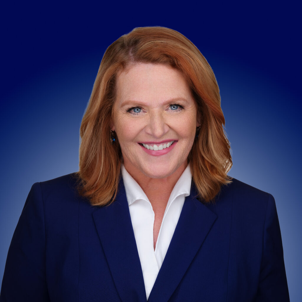 Heidi Heitkamp headshot